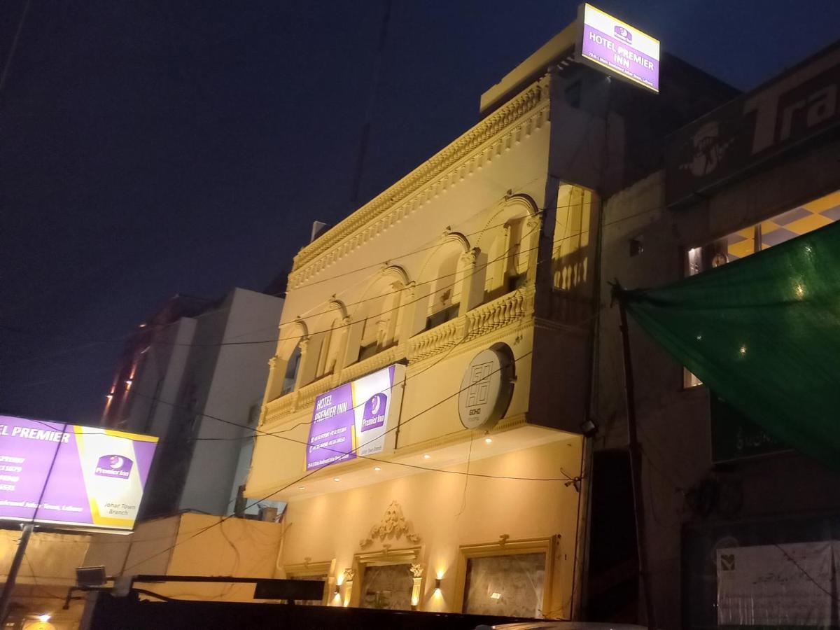 Hotel Premier Inn Johar Town Lahore Eksteriør bilde