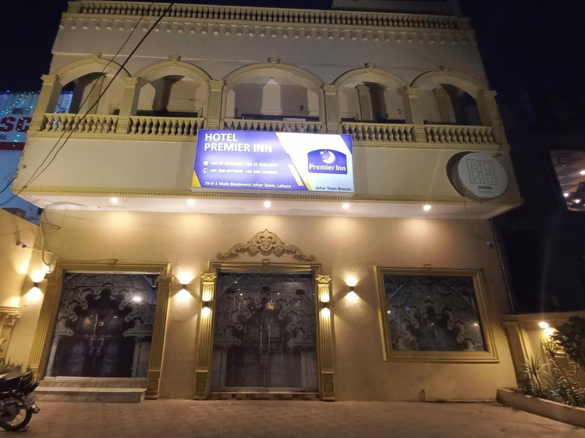 Hotel Premier Inn Johar Town Lahore Eksteriør bilde