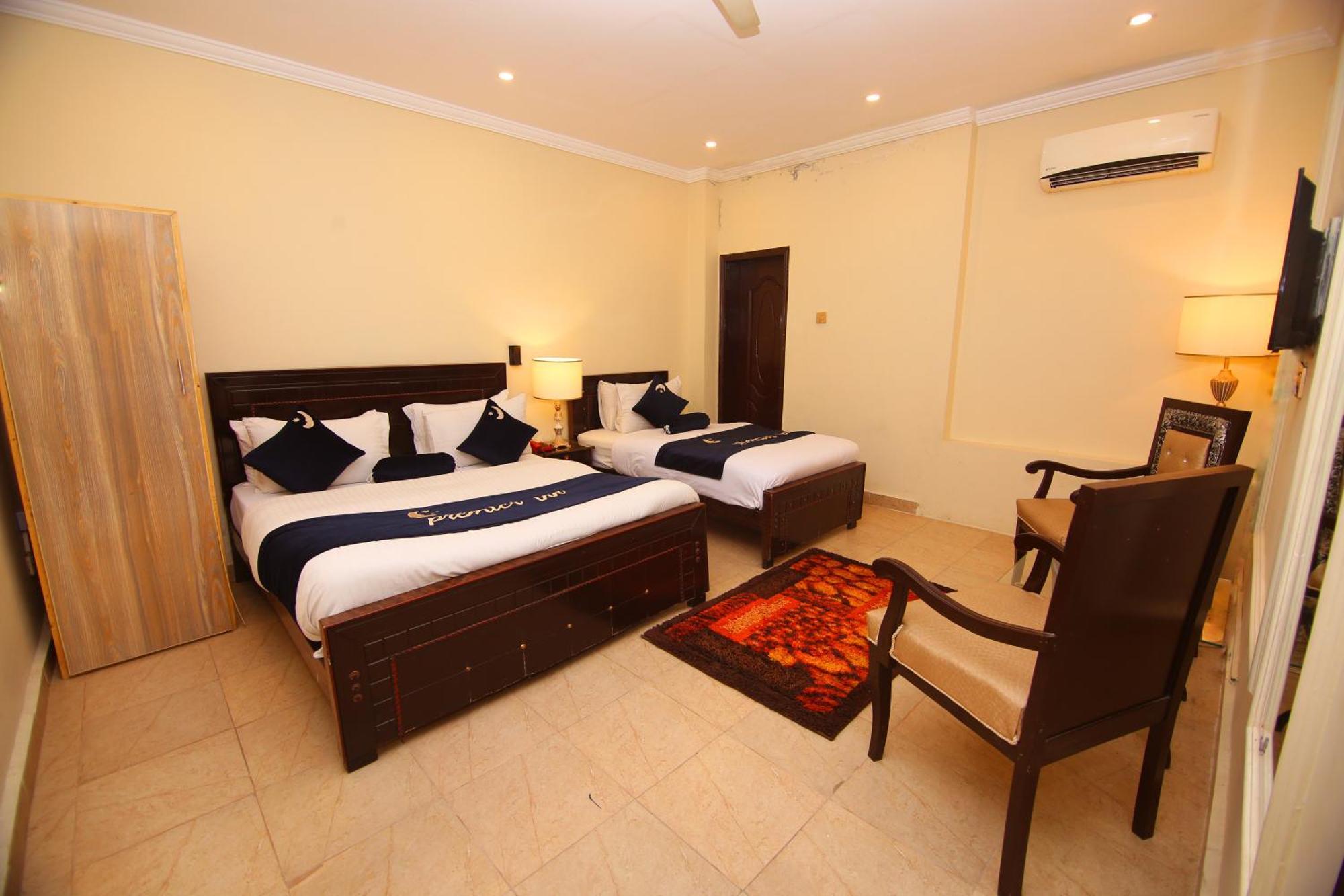 Hotel Premier Inn Johar Town Lahore Eksteriør bilde