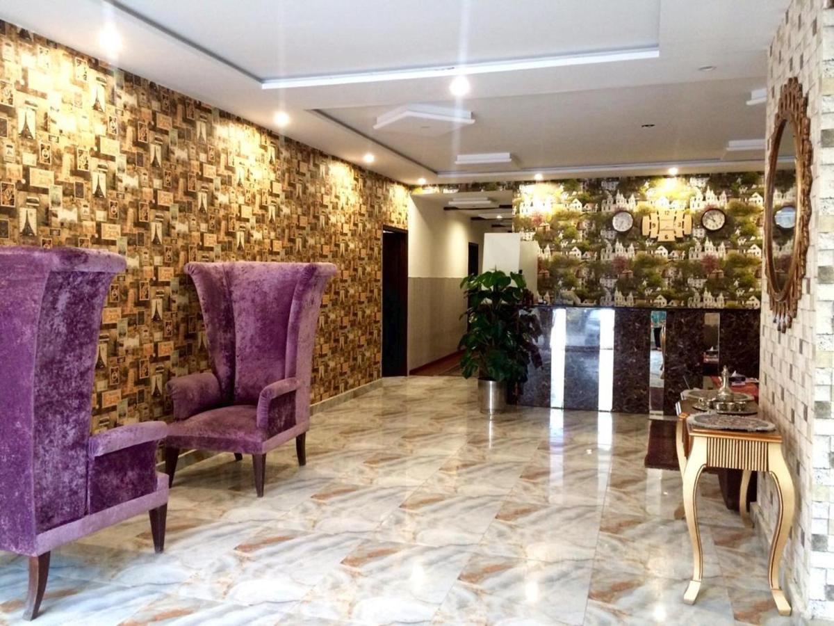 Hotel Premier Inn Johar Town Lahore Eksteriør bilde
